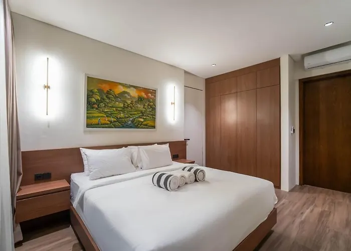 Emerald Hills Complex 2br Luxury