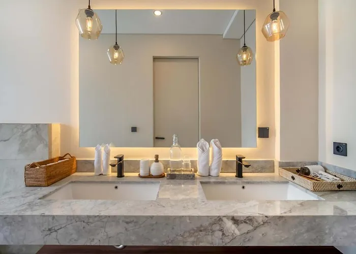 Emerald Hills Complex 2br Luxury * Ubud