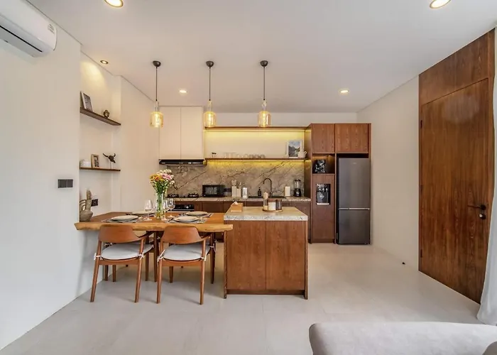 Villa Emerald Hills Complex 2br Luxury